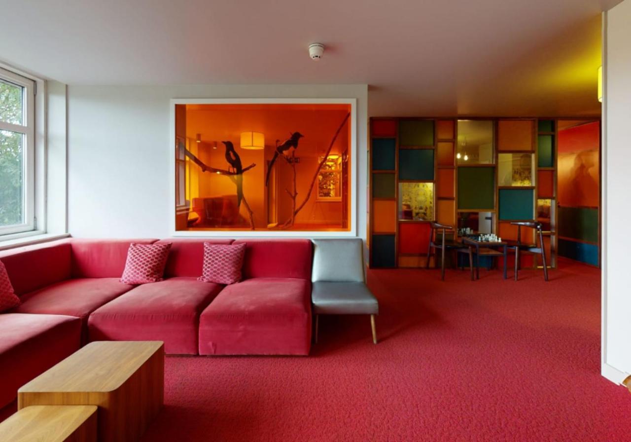 Private Bedrooms With Shared Kitchen And Studios At Iq Tufnell House In 런던 외부 사진